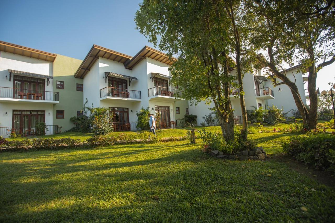 Sigiriya Wewa Addara Hotel - Hotel By The Lake Exteriör bild